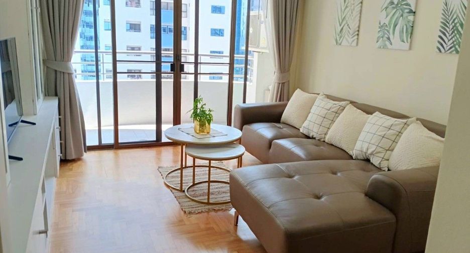 For sale 2 bedrooms condo in Watthana, Bangkok