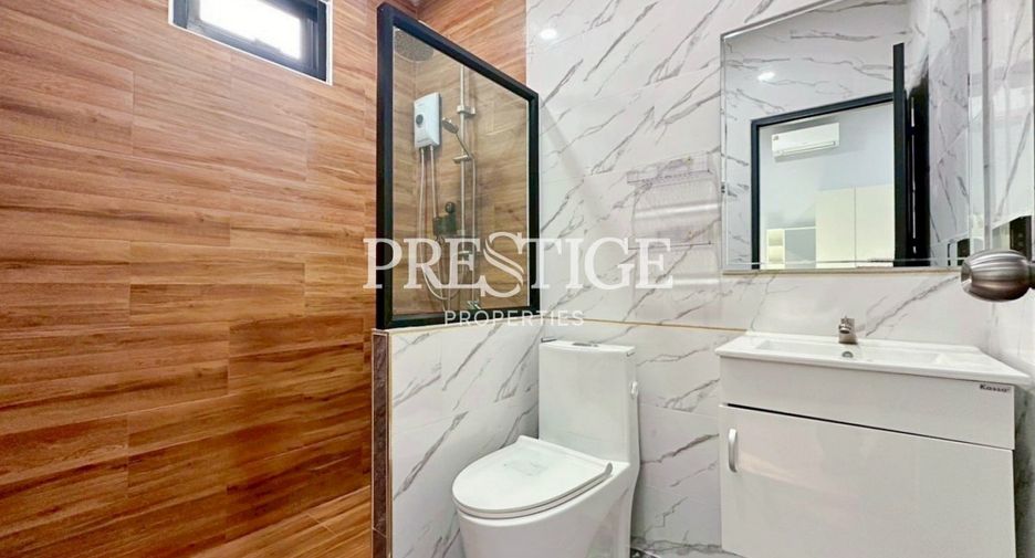 For rent 3 bedrooms house in Huay Yai, Pattaya