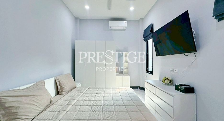 For rent 3 bedrooms house in Huay Yai, Pattaya