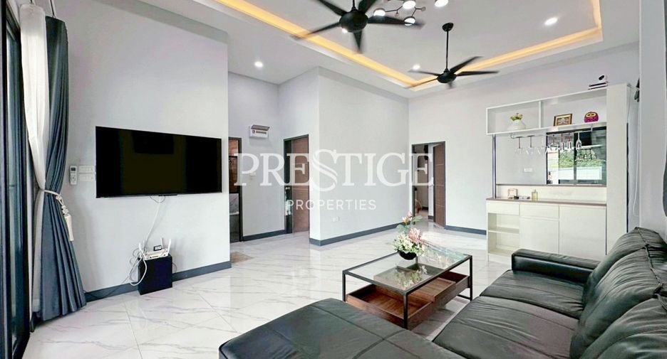 For rent 3 bedrooms house in Huay Yai, Pattaya