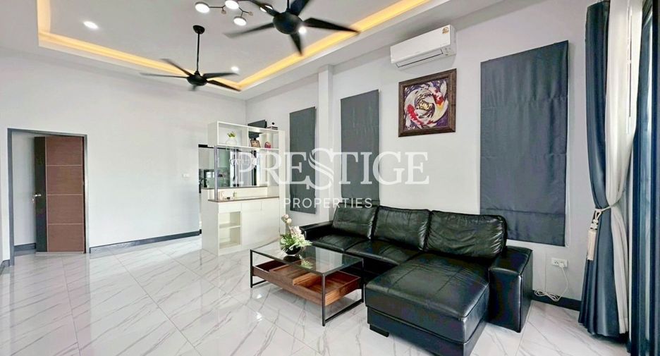 For rent 3 bedrooms house in Huay Yai, Pattaya
