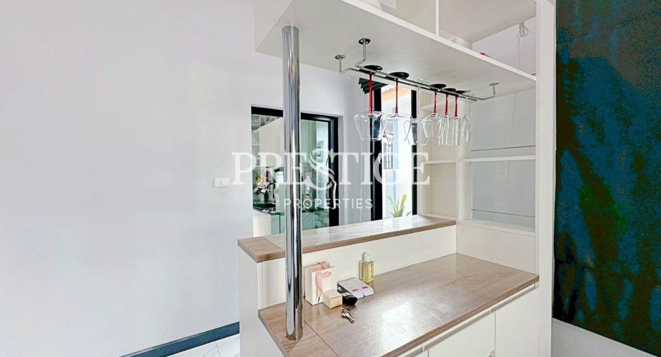 For rent 3 bedrooms house in Huay Yai, Pattaya