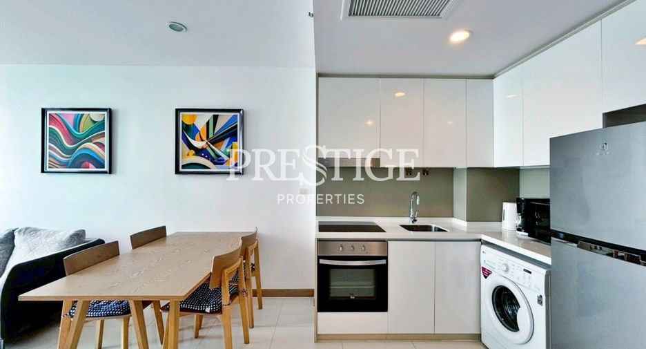 For rent 2 bedrooms condo in Bang Lamung, Chonburi