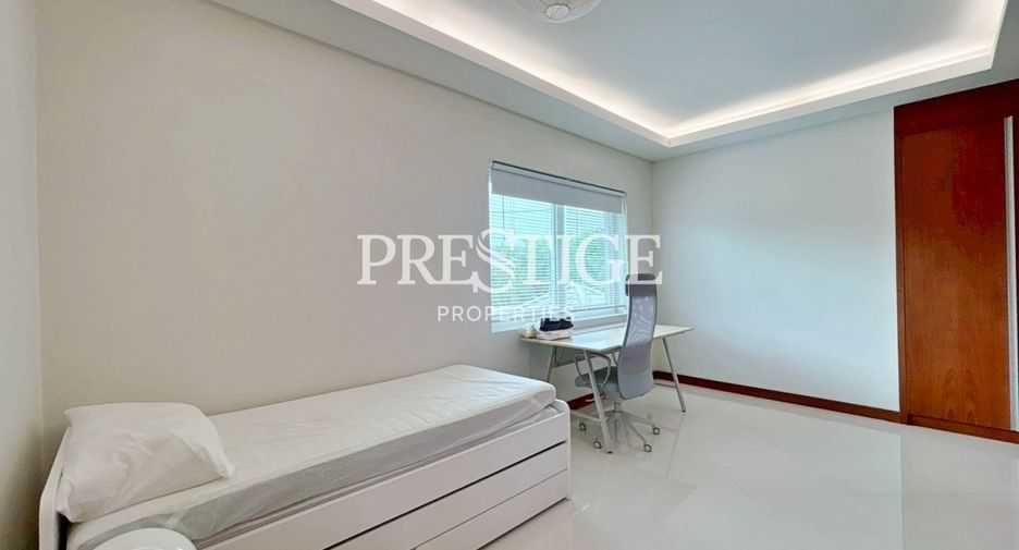 For rent 4 bedrooms house in Bang Lamung, Chonburi