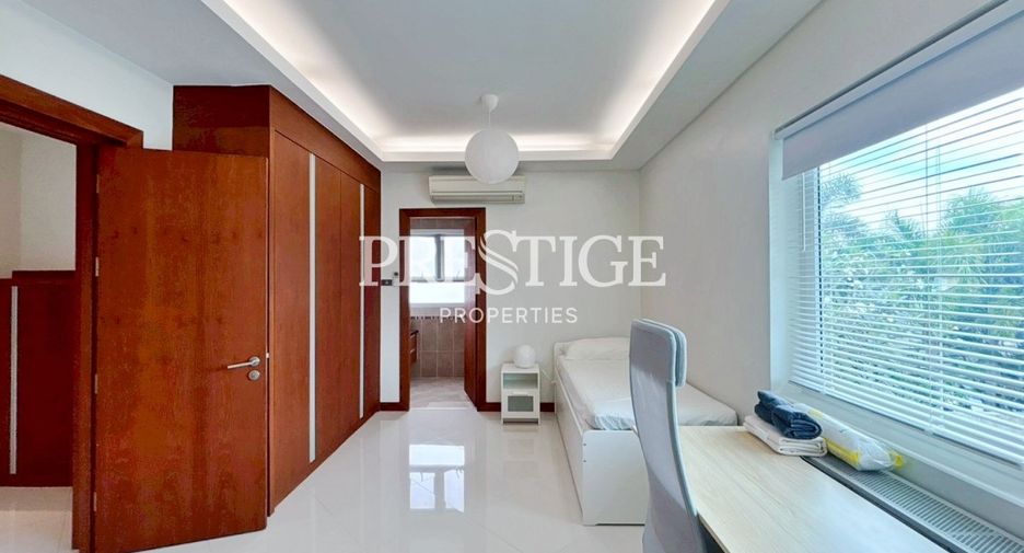 For rent 4 bedrooms house in Bang Lamung, Chonburi