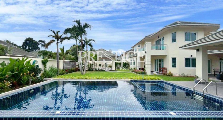 For rent 4 bedrooms house in Bang Lamung, Chonburi