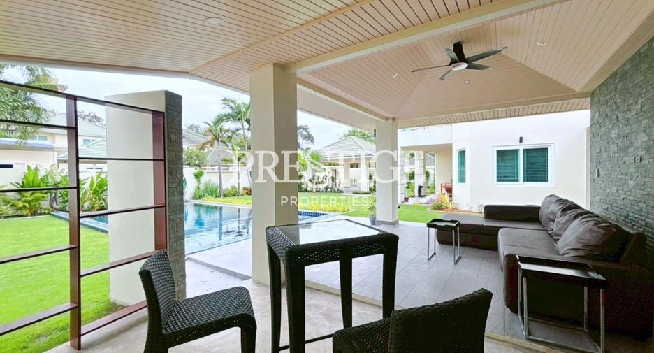 For rent 4 bedrooms house in Bang Lamung, Chonburi
