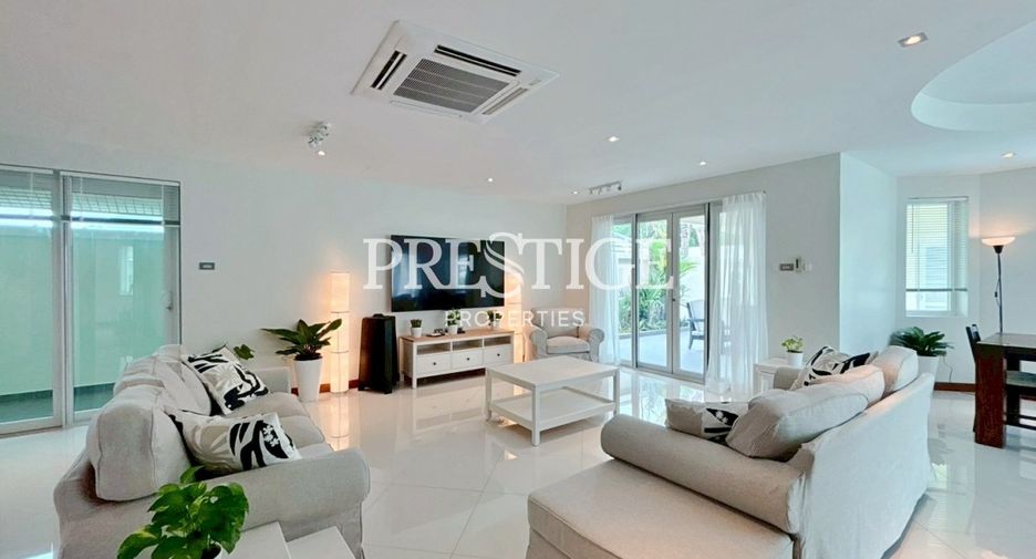For rent 4 bedrooms house in Bang Lamung, Chonburi