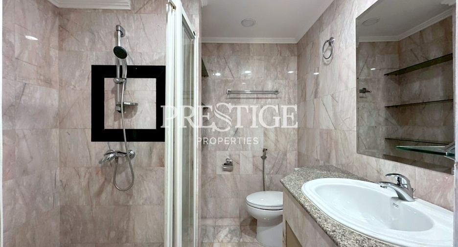 For rent 2 bedrooms condo in Bang Lamung, Chonburi