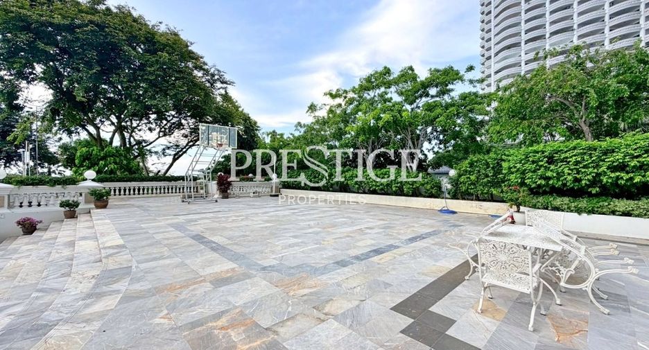 Condo en alquiler de 1 habitaciones en Bang Lamung, Chonburi