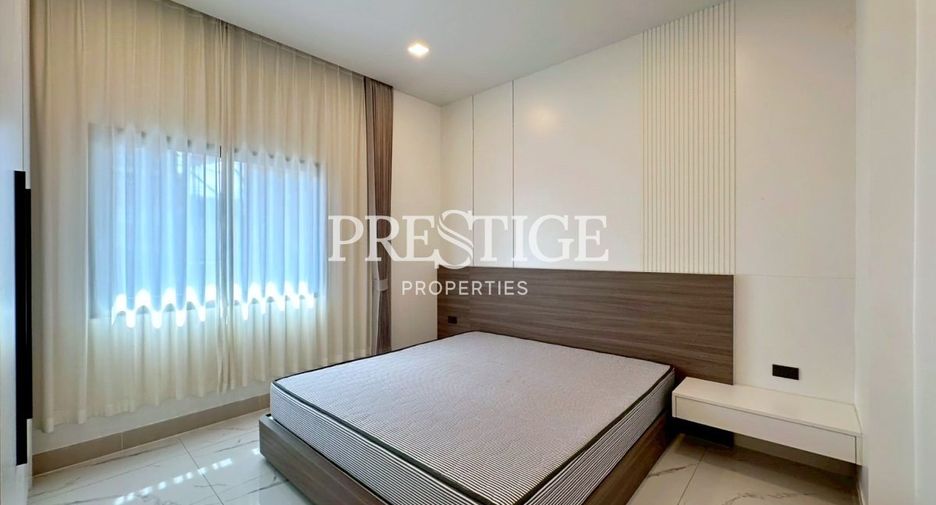 Haus zur Miete mit 5 Zimmer in Bang Lamung, Chonburi