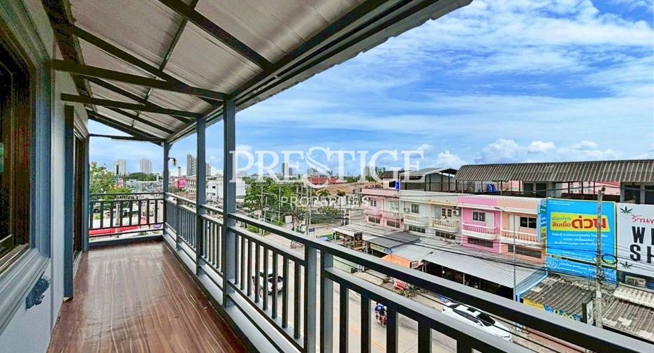 À louer 4 chambres local commercial à Bang Lamung, Chonburi
