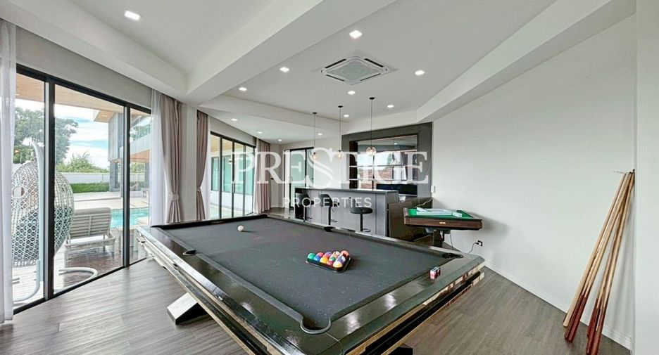 For rent 8 bedrooms house in Bang Lamung, Chonburi