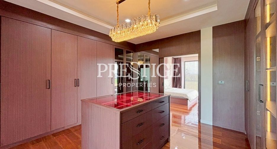 For rent 8 bedrooms house in Bang Lamung, Chonburi
