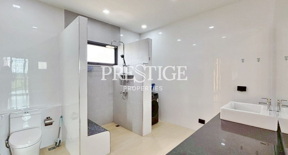 For rent 8 bedrooms house in Bang Lamung, Chonburi