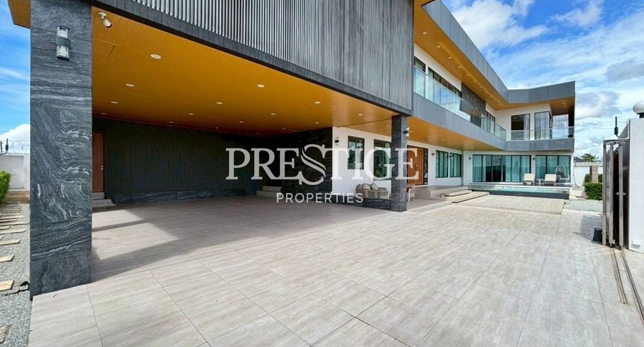 For rent 8 bedrooms house in Bang Lamung, Chonburi