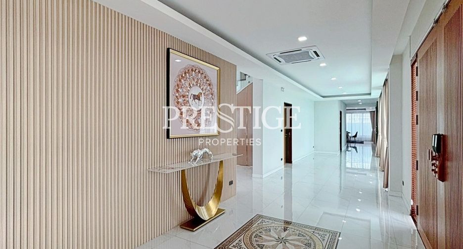 For rent 8 bedrooms house in Bang Lamung, Chonburi