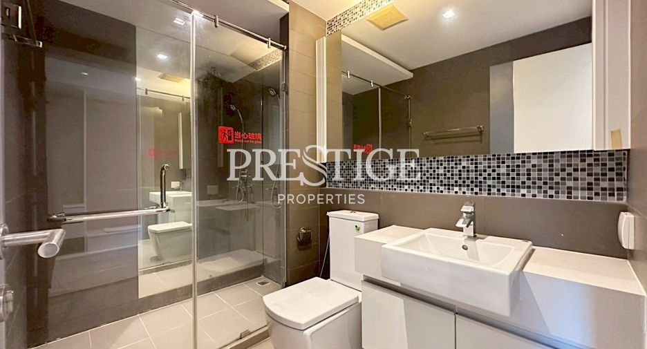 For rent 3 bedrooms condo in Jomtien, Pattaya
