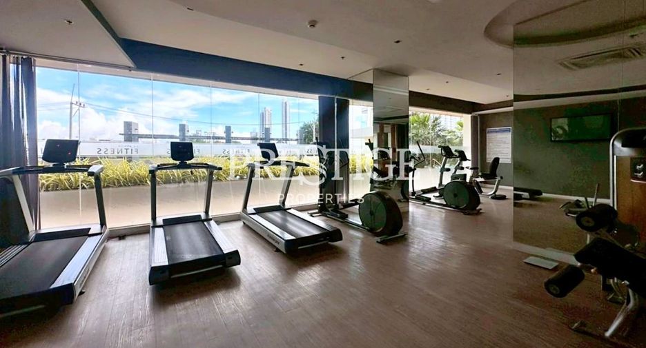 For rent 3 bedrooms condo in Jomtien, Pattaya