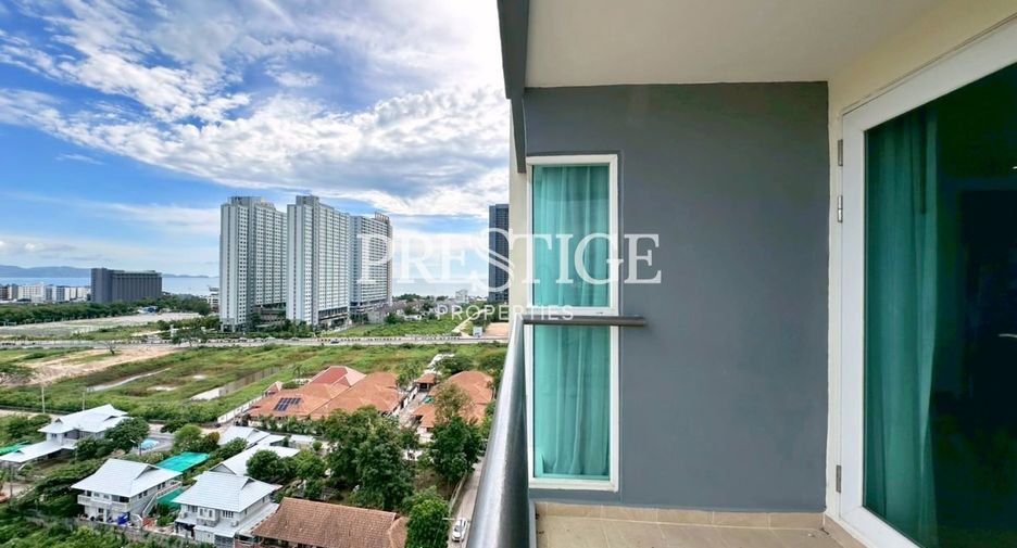 For rent 3 bedrooms condo in Jomtien, Pattaya