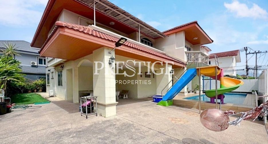 Haus zur Miete mit 5 Zimmer in Jomtien, Pattaya