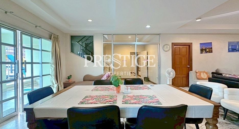 Haus zur Miete mit 5 Zimmer in Jomtien, Pattaya