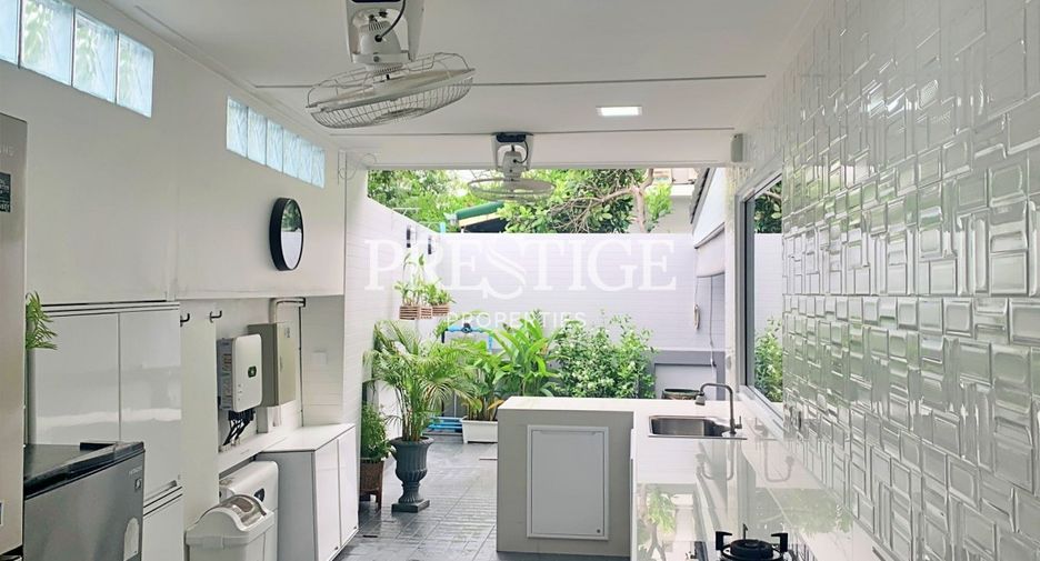For rent 3 bedrooms house in Bang Lamung, Chonburi
