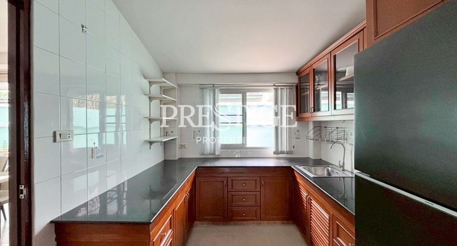 For rent 3 bedrooms house in Bang Lamung, Chonburi