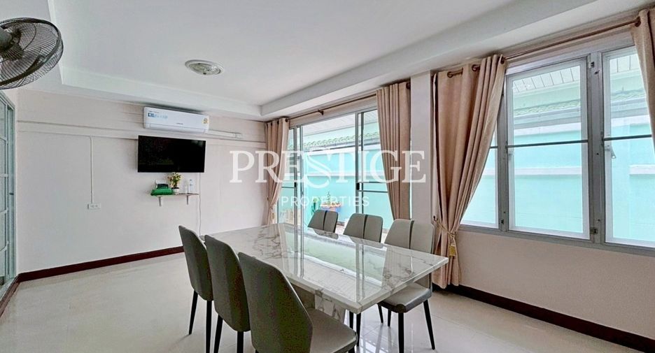 For rent 3 bedrooms house in Bang Lamung, Chonburi