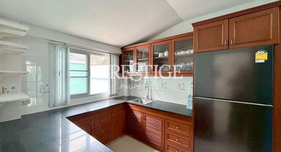 For rent 3 bedrooms house in Bang Lamung, Chonburi