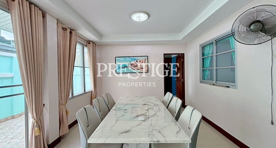 For rent 3 bedrooms house in Bang Lamung, Chonburi