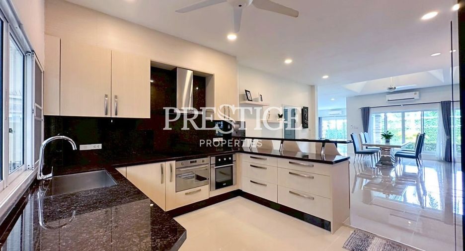 For rent 3 bedrooms house in Bang Lamung, Chonburi