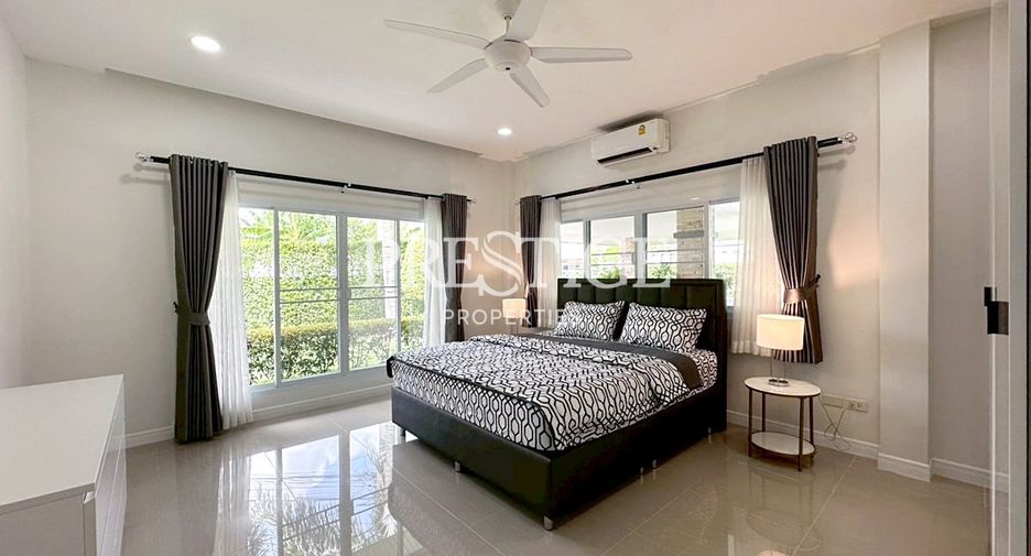 For rent 3 bedrooms house in Bang Lamung, Chonburi