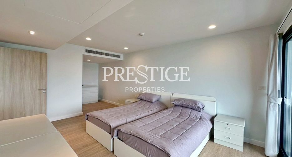For rent 3 bedrooms condo in Na Jomtien, Pattaya