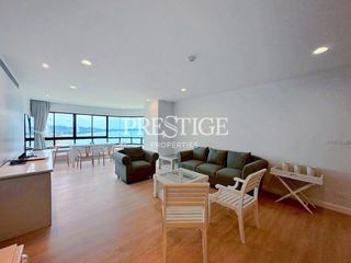 For rent 3 bedrooms condo in Na Jomtien, Pattaya