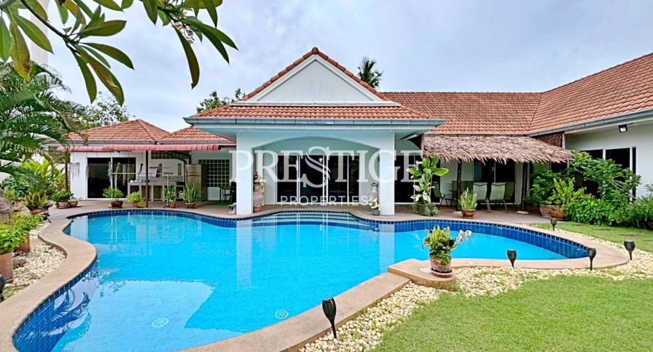 For rent 3 bedrooms house in Bang Lamung, Chonburi