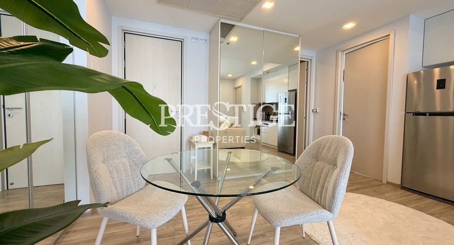 For rent 2 bedrooms condo in Bang Lamung, Chonburi