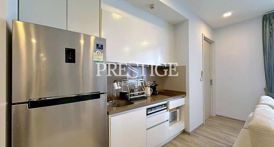 For rent 2 bedrooms condo in Bang Lamung, Chonburi