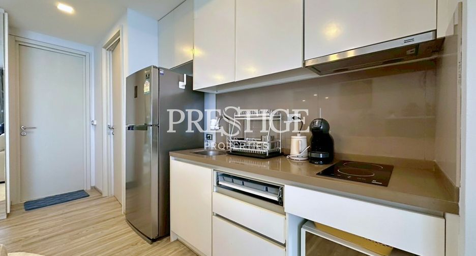 For rent 2 bedrooms condo in Bang Lamung, Chonburi