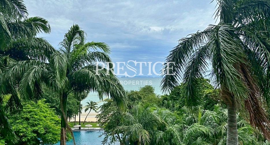 For rent 3 bedrooms condo in Bang Lamung, Chonburi