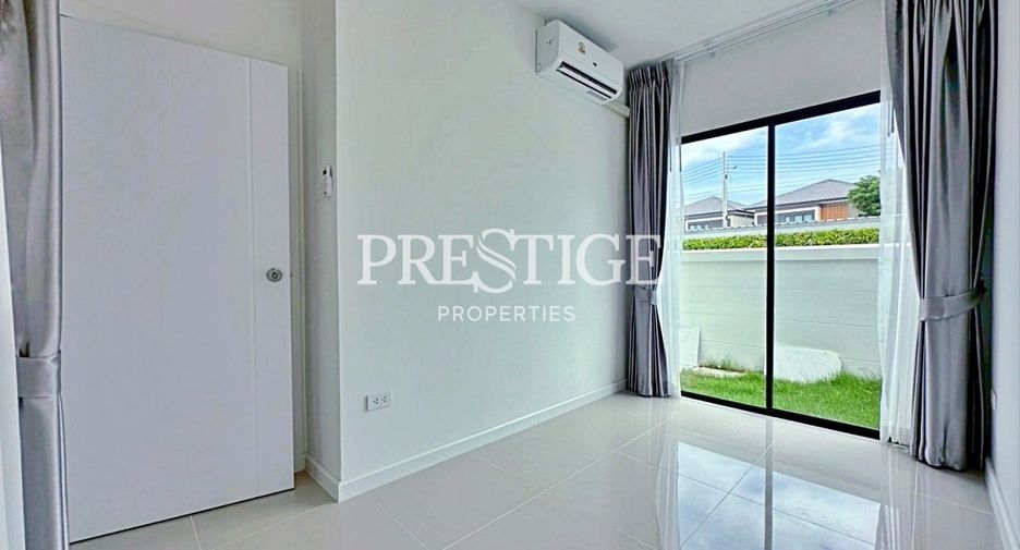 For rent 4 bedrooms house in Bang Lamung, Chonburi