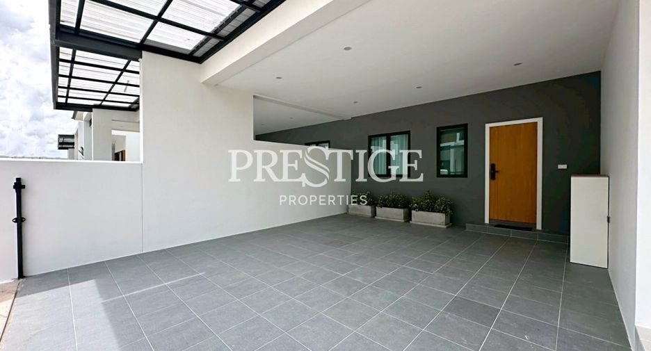 For rent 4 bedrooms house in Bang Lamung, Chonburi