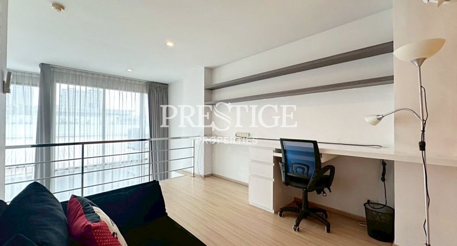 For rent 2 bedrooms condo in Bang Lamung, Chonburi