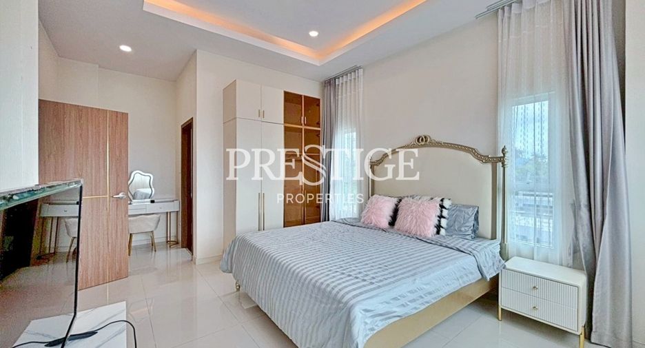 For rent 4 bedrooms house in Huay Yai, Pattaya