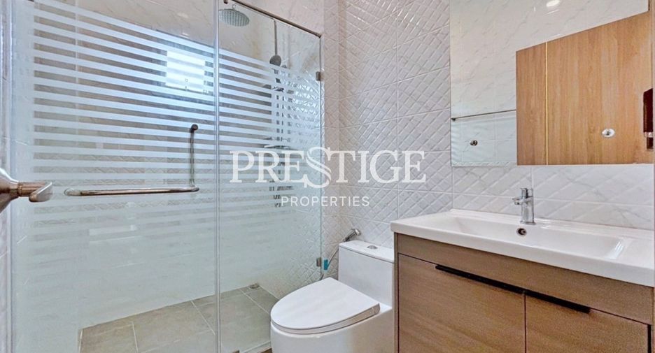 For rent 4 bedrooms house in Huay Yai, Pattaya