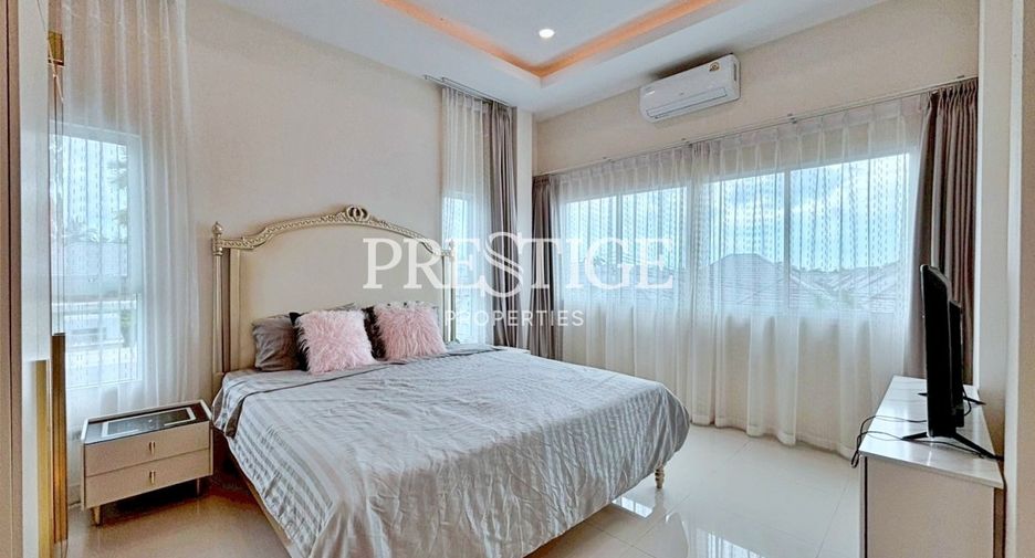 For rent 4 bedrooms house in Huay Yai, Pattaya