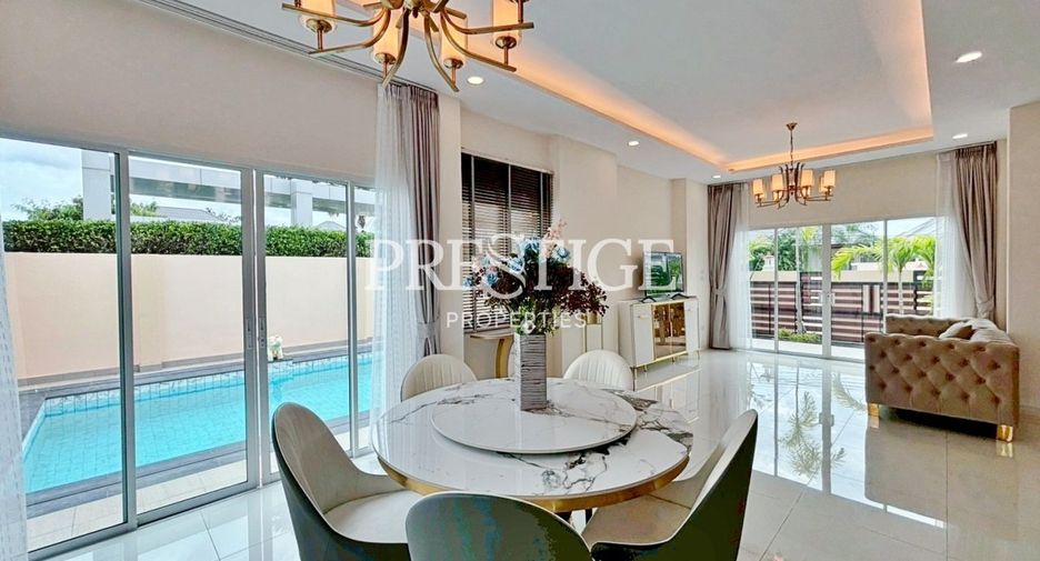 For rent 4 bedrooms house in Huay Yai, Pattaya