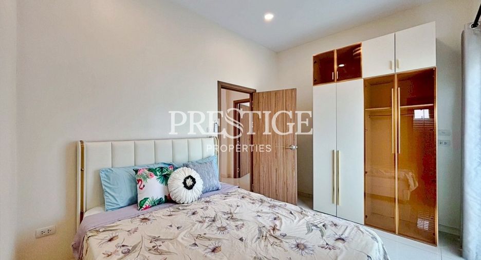For rent 4 bedrooms house in Huay Yai, Pattaya