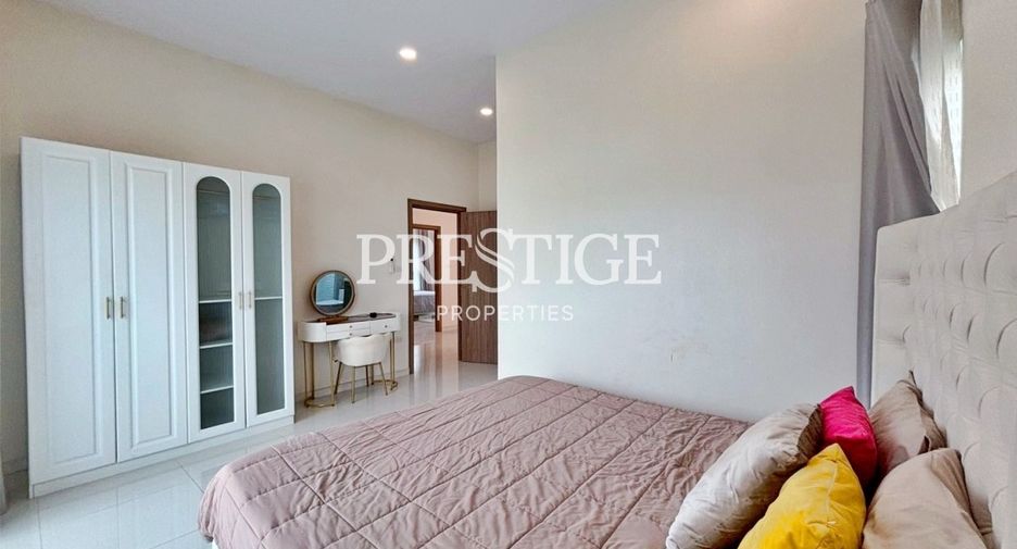 For rent 4 bedrooms house in Huay Yai, Pattaya