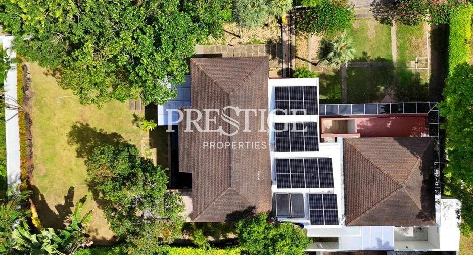 Casa en alquiler de 5 habitaciones en Bang Lamung, Chonburi